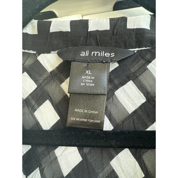 Ali Miles Sheer Black and White Checkered with Green Accents Collar Button Down - Picture 2 of 7